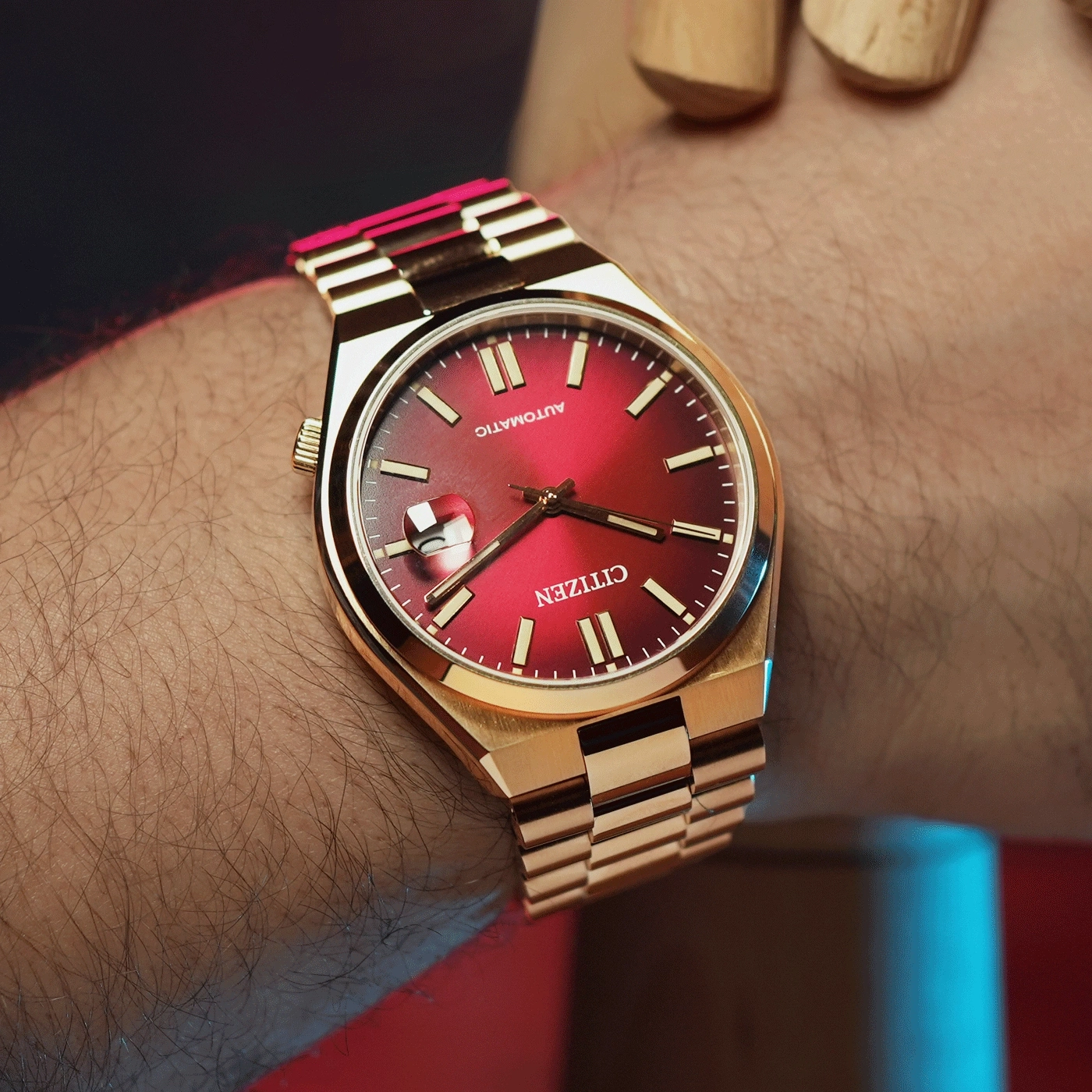 NJ0153-82X Male Stainless steel red ø 40mm Citizen Onlineshop