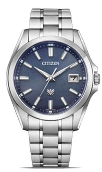 Citizen-Uhr mit blauem Zifferblatt und silbernem Armband, elegantes Design.